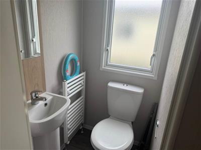Picture 11